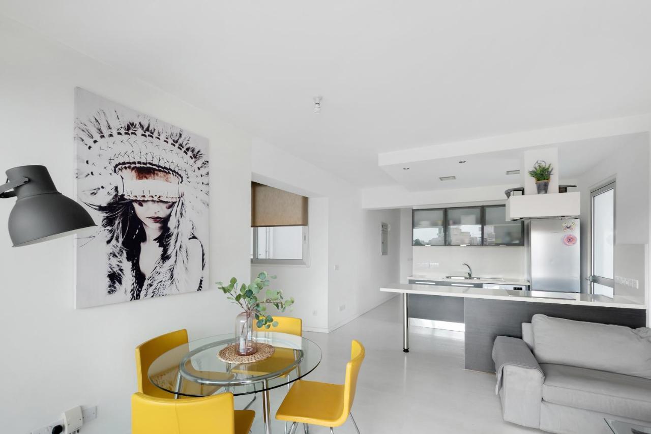 Glabur Stays - The Fabulous 2 Bdr - Nicosia City, Free Parking & Wifi, Welcomes You!!! Екстериор снимка